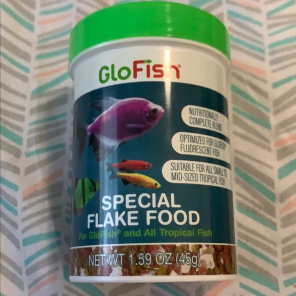 Glow fish food